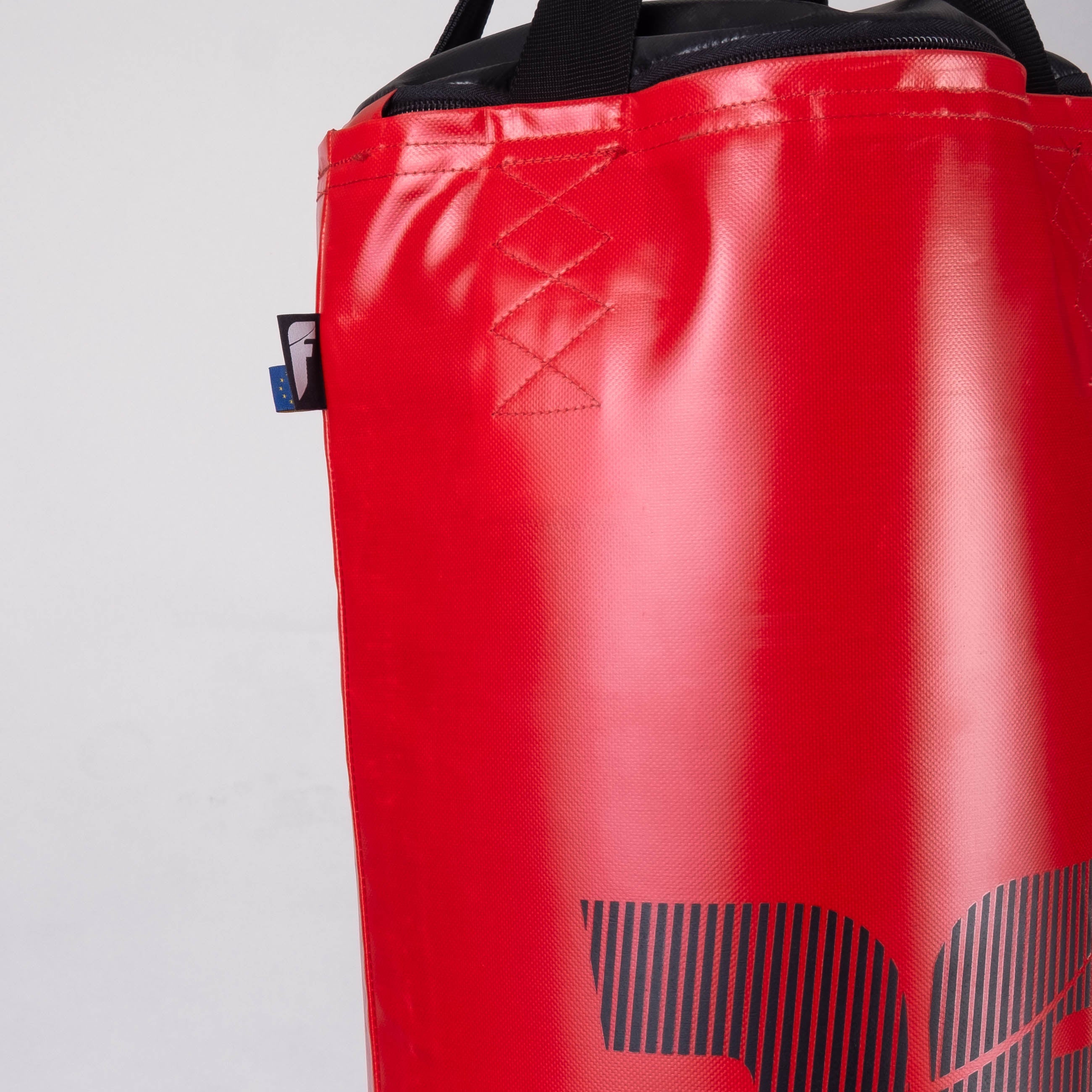 Fighter Outdoor Boxing Bag 150cm, Diameter 34cm - red